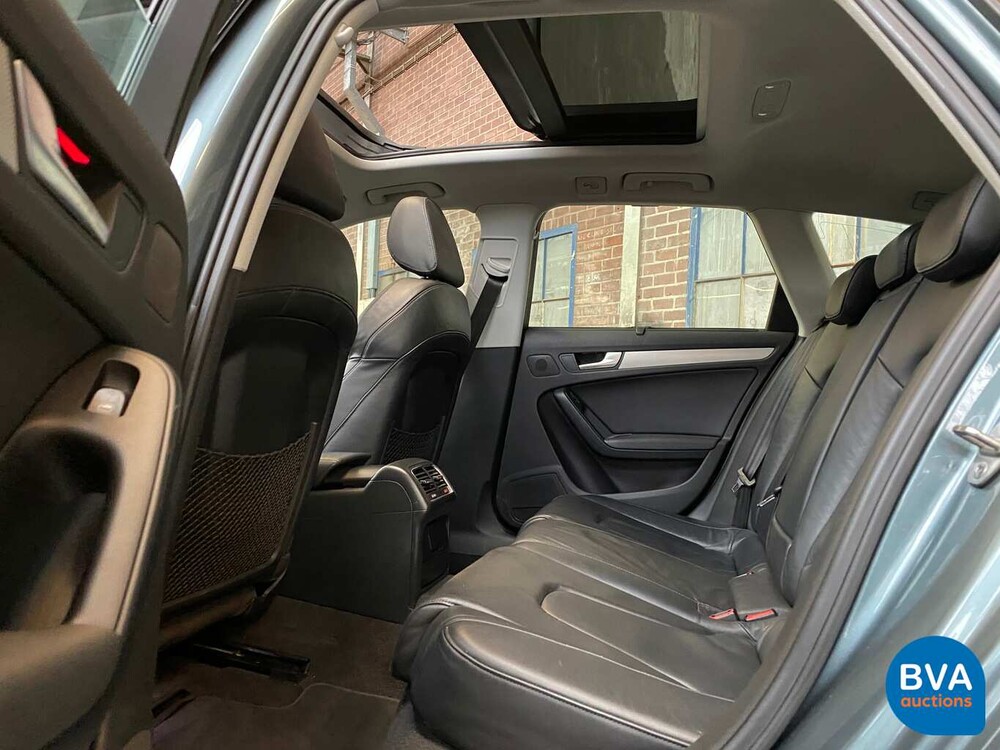 Audi A4 Allroad 3.0 TDI Quattro 239hp 2010 -Original NL.-, 20-NGJ-9.