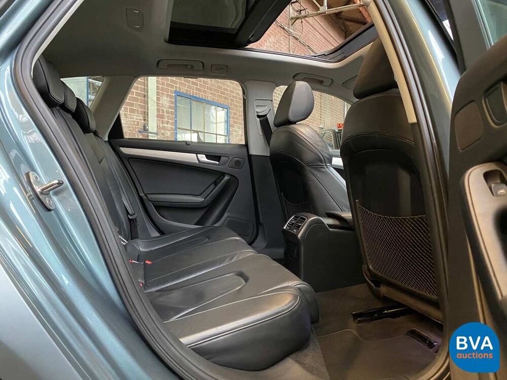 Audi A4 Allroad 3.0 TDI Quattro 239hp 2010 -Original NL.-, 20-NGJ-9.