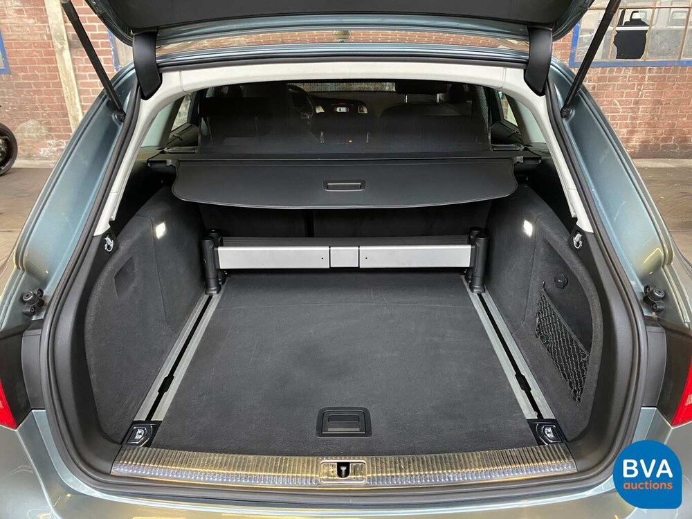 Audi A4 Allroad 3.0 TDI Quattro 239hp 2010 -Original NL.-, 20-NGJ-9.