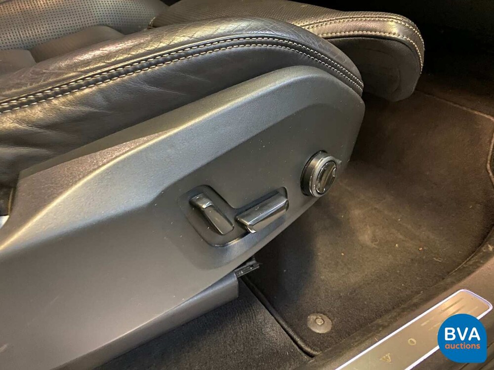 Volvo XC90 T8 Beschriftung AWD 408hp 2016 -Original NL.-, JK-131-V.