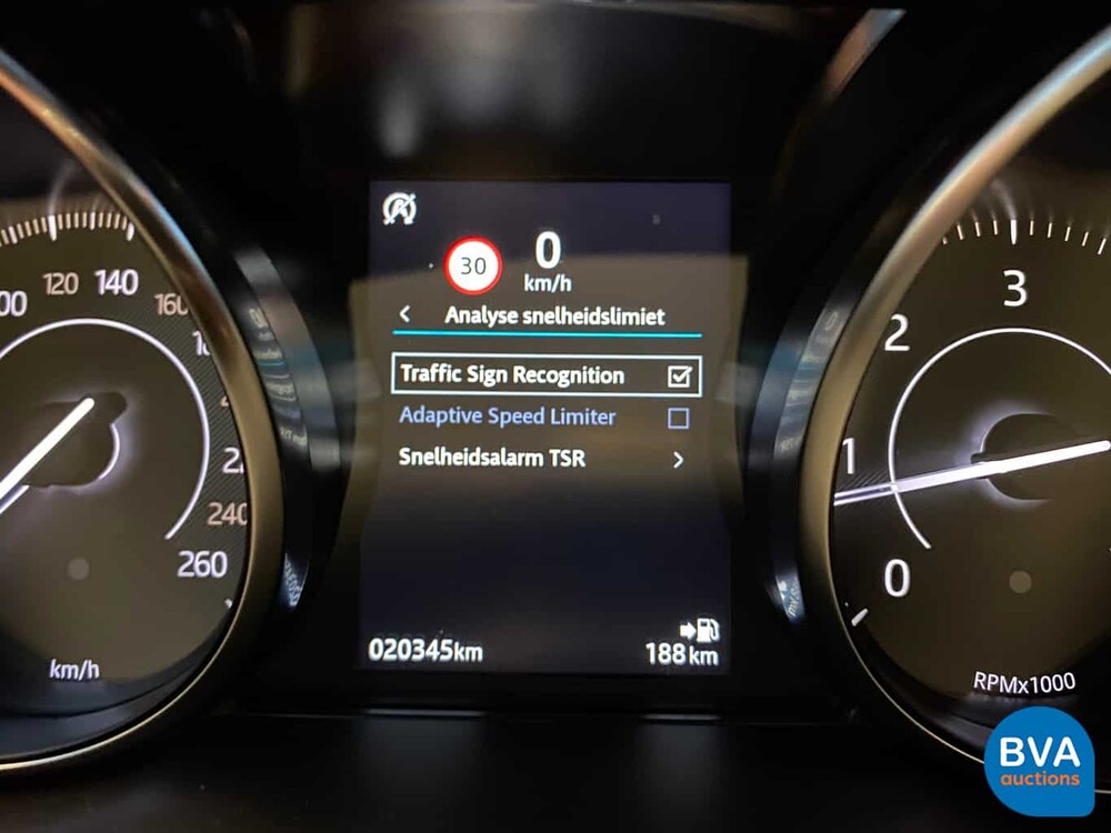 Jaguar E-Pace D150 R-Dynamic S 2018 -Original NL-, TJ-346-J.