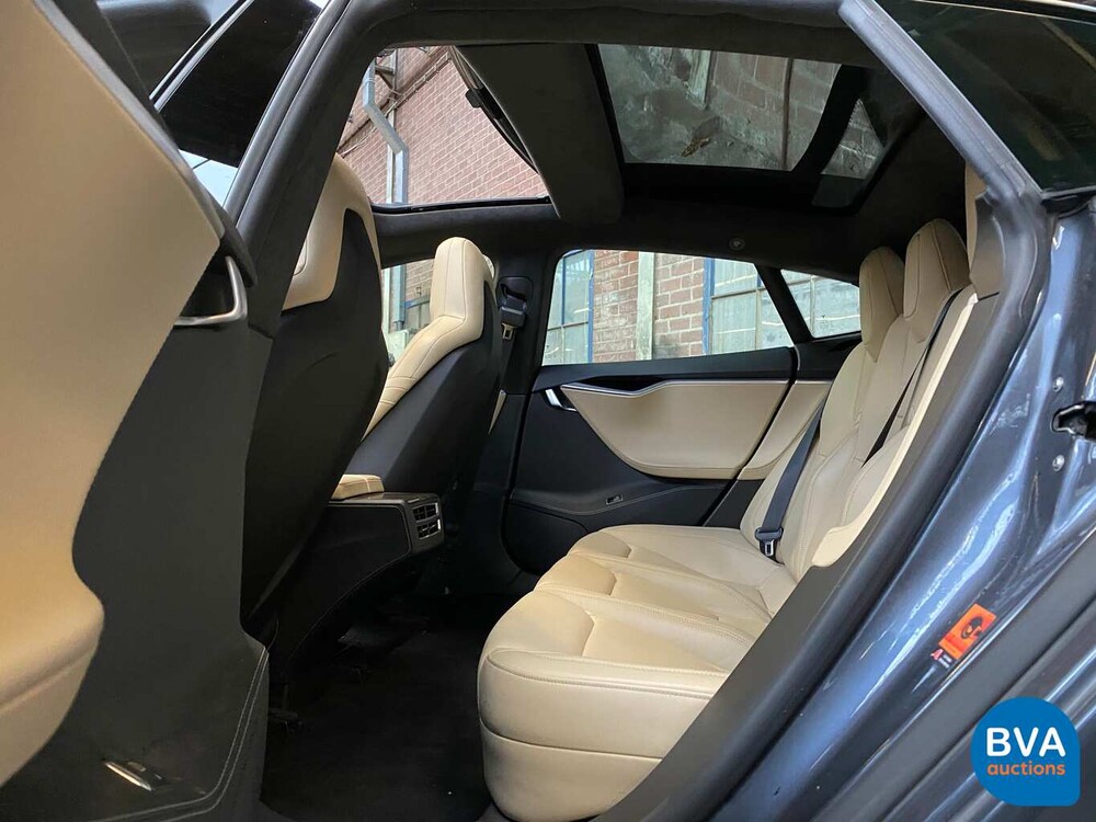 Tesla Model S 85D Leistung 700 PS 2015 -Original NL-, GL-989-Z.