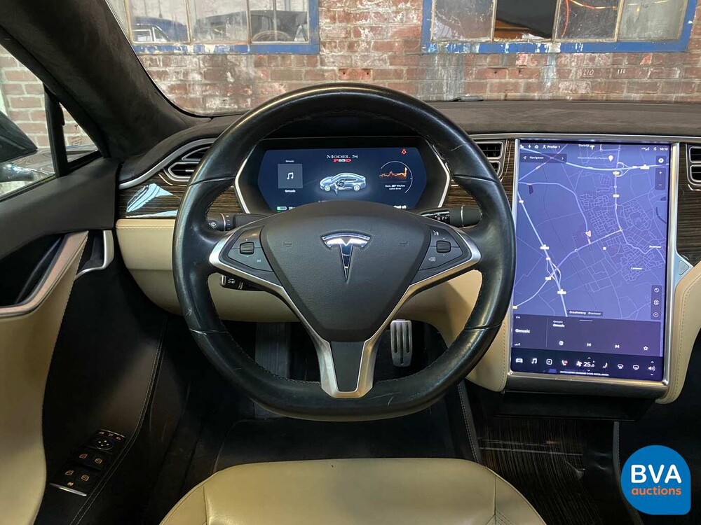 Tesla Model S 85D Leistung 700 PS 2015 -Original NL-, GL-989-Z.