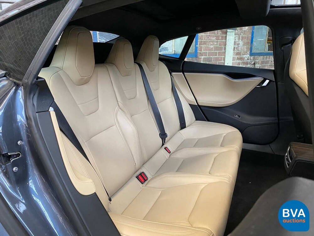 Tesla Model S 85D Leistung 700 PS 2015 -Original NL-, GL-989-Z.