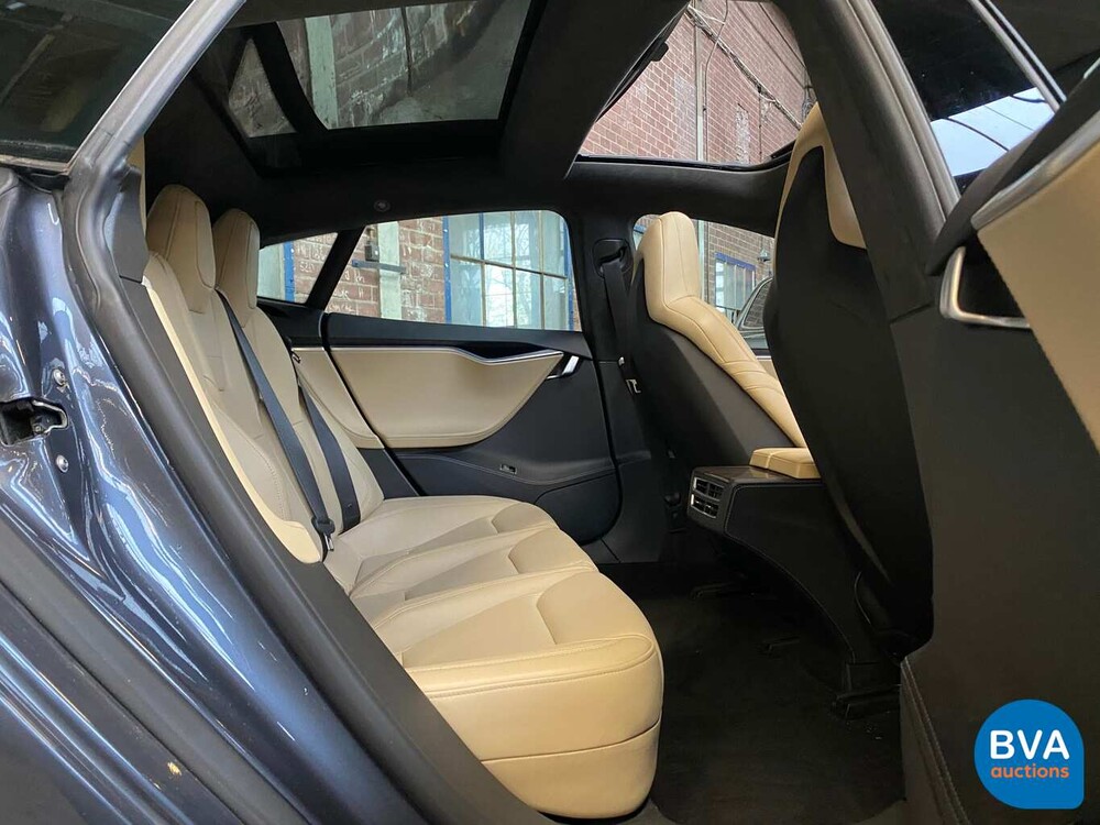 Tesla Model S 85D Leistung 700 PS 2015 -Original NL-, GL-989-Z.
