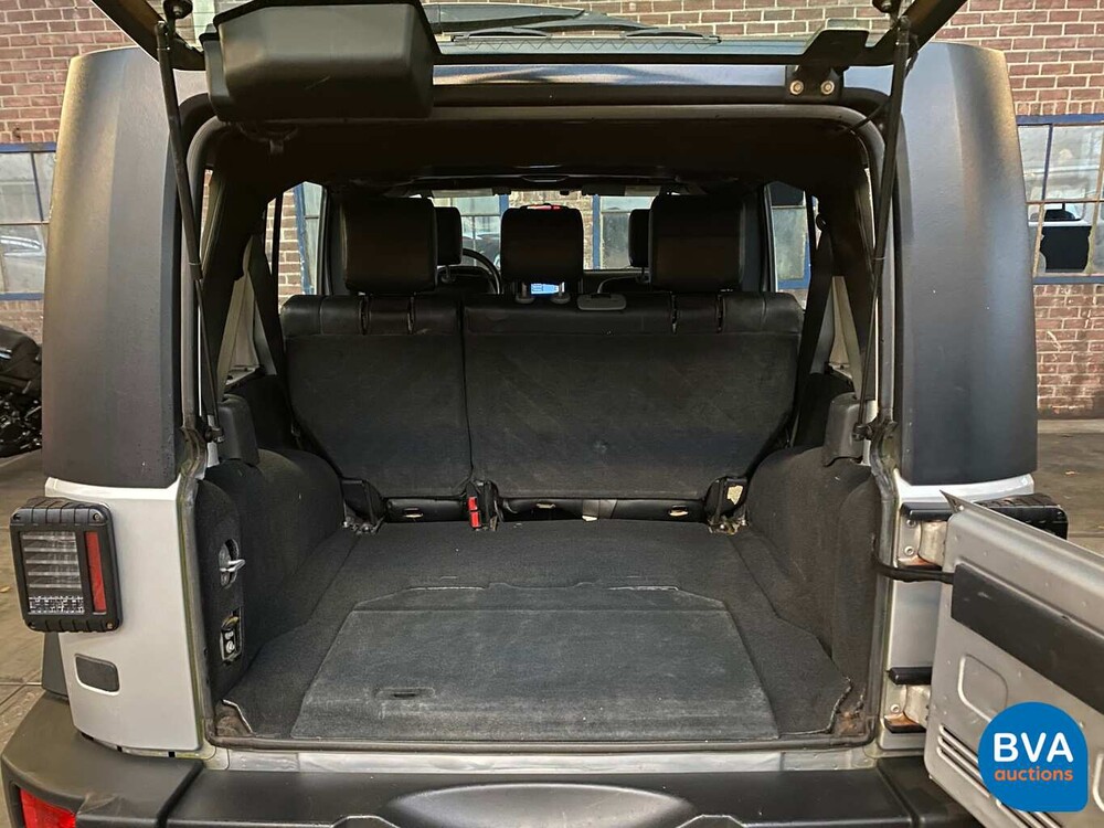 Jeep Wrangler Unlimited 2.8 CRD Automatic -Original NL-, 93-ZG-ZX.