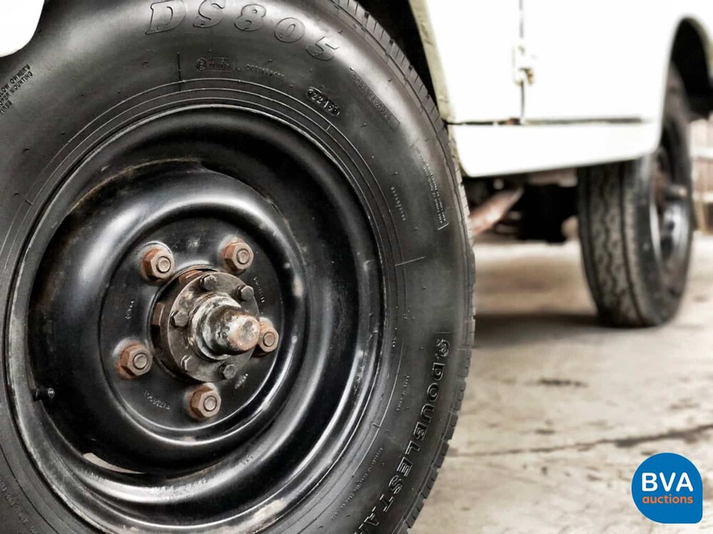 Land Rover 88 Series 3 Metal Top Defender - Original NL - 1971, BJ-57-13.