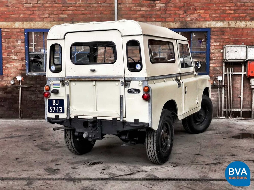 Land Rover 88 Series 3 Metal Top Defender - Original NL - 1971, BJ-57-13.