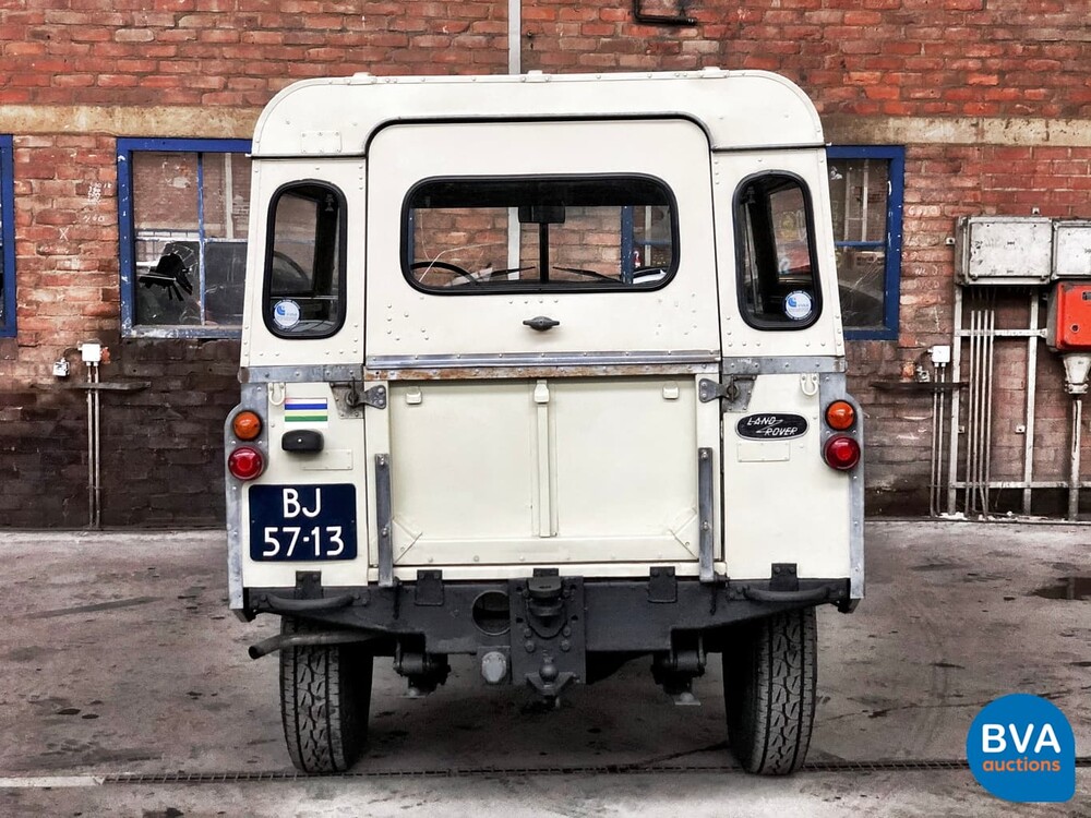 Land Rover 88 Series 3 Metal Top Defender - Original NL - 1971, BJ-57-13.