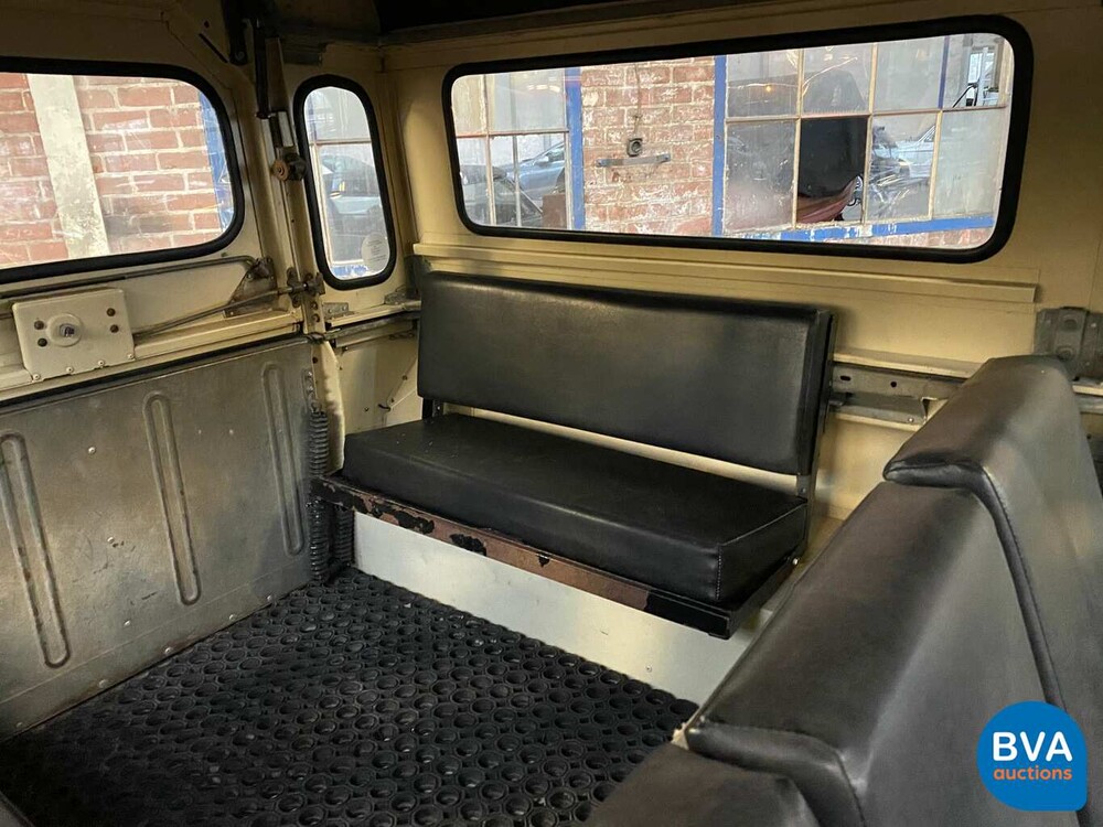 Land Rover 88 Series 3 Metal Top Defender - Original NL - 1971, BJ-57-13.