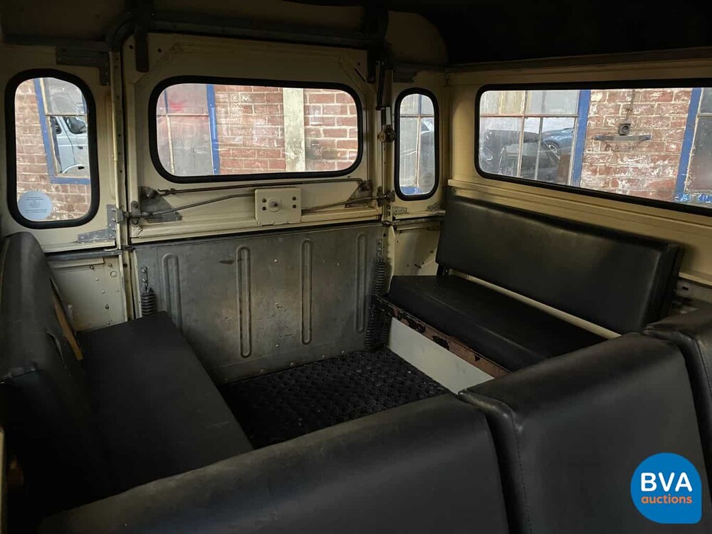 Land Rover 88 Series 3 Metal Top Defender - Original NL - 1971, BJ-57-13.