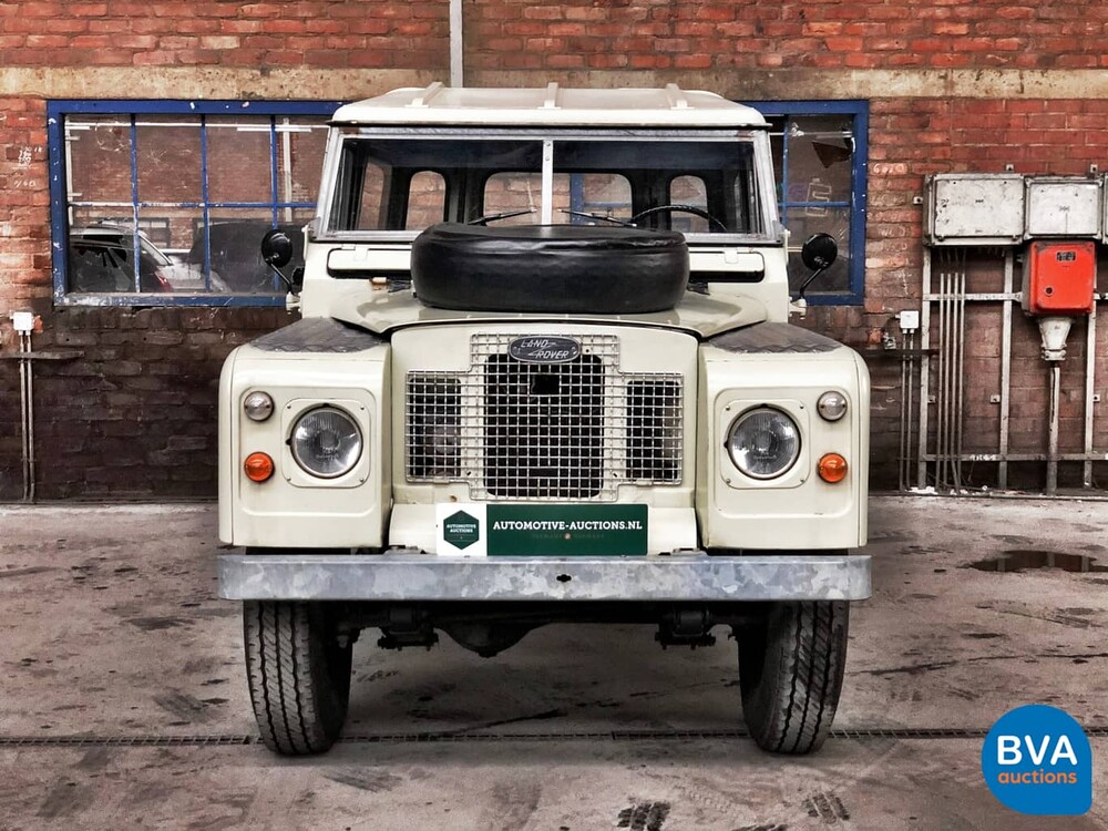 Land Rover 88 Series 3 Metal Top Defender - Original NL - 1971, BJ-57-13.