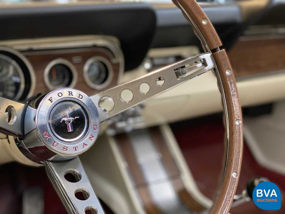 Ford Mustang Cabrio V8 Handbuch 64 1/2 1966 Cabriolet, AR-79-92.