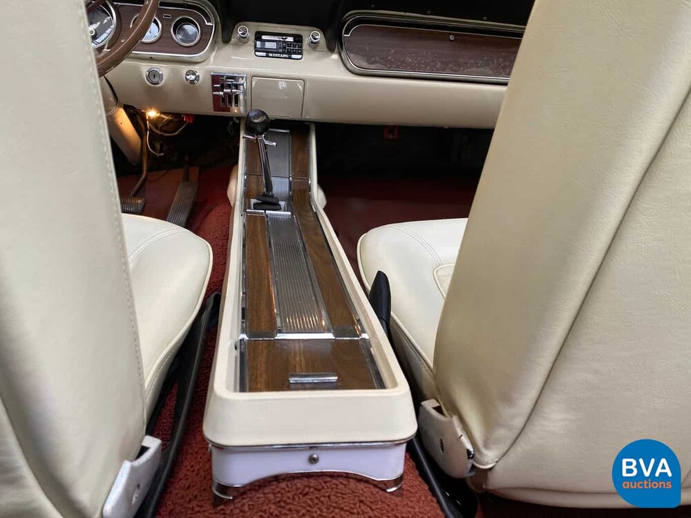 Ford Mustang Cabrio V8 Handbuch 64 1/2 1966 Cabriolet, AR-79-92.