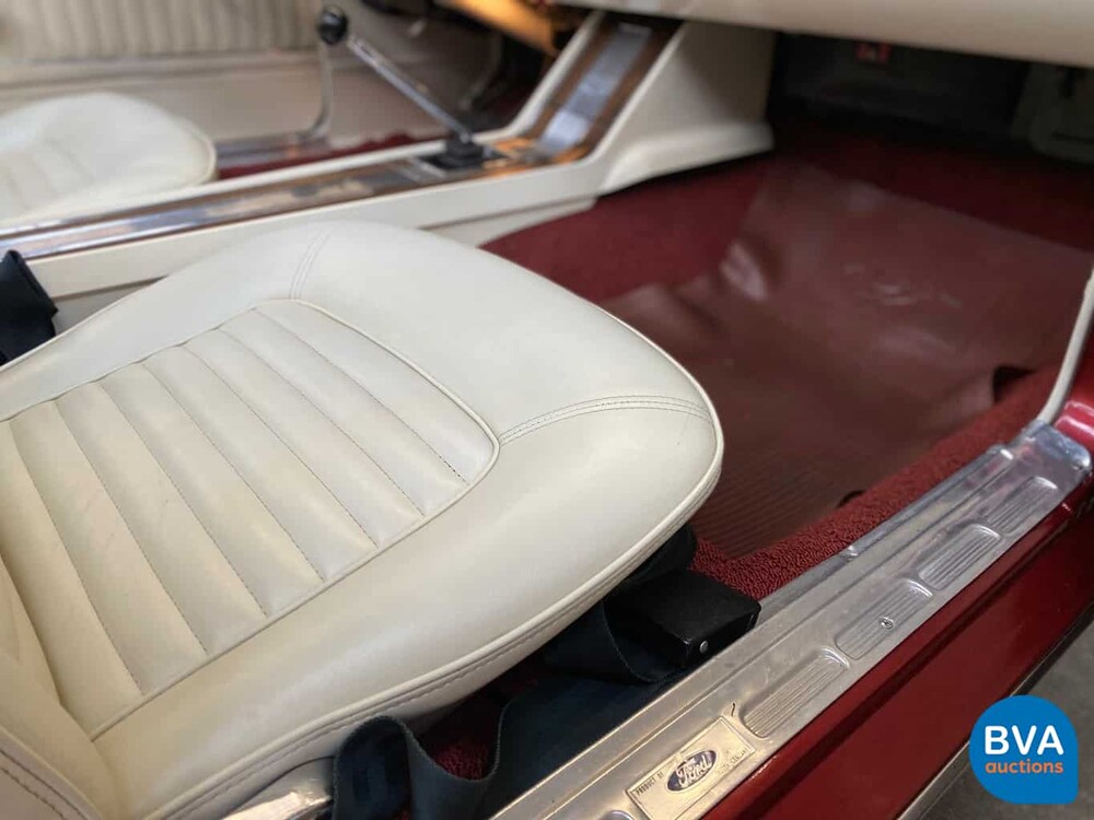 Ford Mustang Cabrio V8 Handbuch 64 1/2 1966 Cabriolet, AR-79-92.