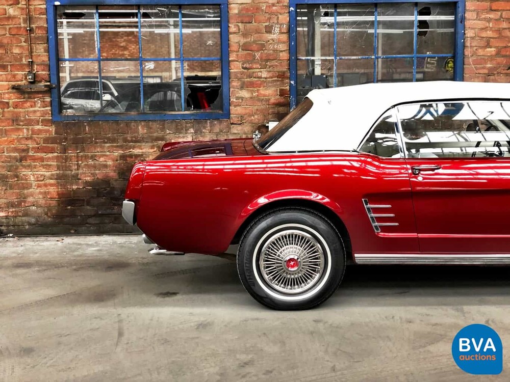 Ford Mustang Cabrio V8 Handbuch 64 1/2 1966 Cabriolet, AR-79-92.