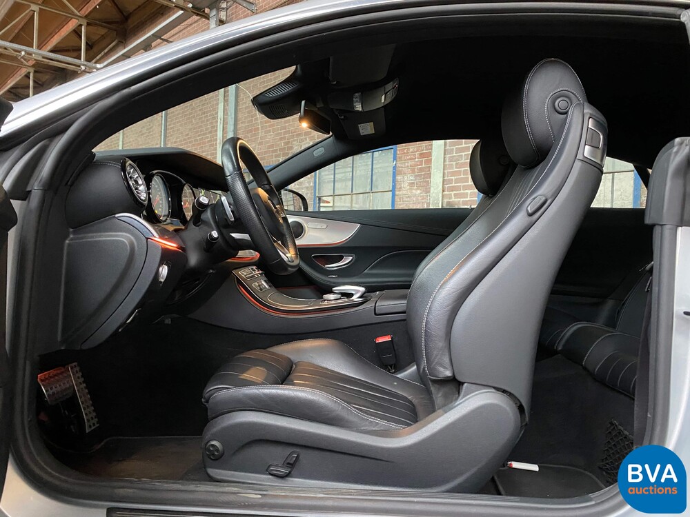 Mercedes-Benz E200 AMG Coupé E-Class 184hp 2018 -Original NL-, TF-680-H.