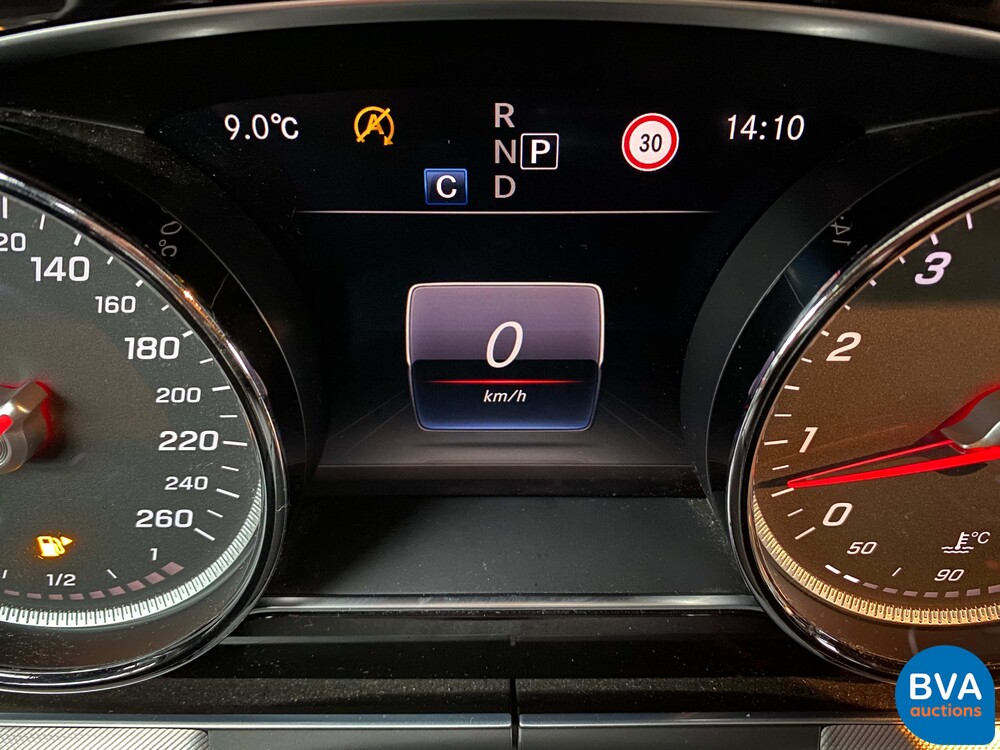 Mercedes-Benz E200 AMG Coupé E-Class 184hp 2018 -Original NL-, TF-680-H.