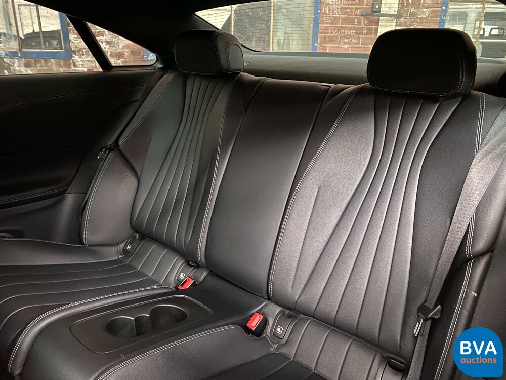 Mercedes-Benz E200 AMG Coupé E-Class 184hp 2018 -Original NL-, TF-680-H.