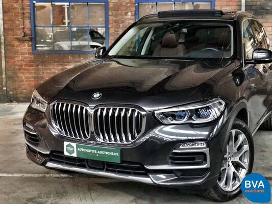 BMW X5 30d xDrive 265 PS 2019 -Garantie-.