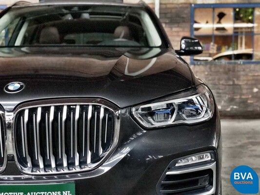 BMW X5 30d xDrive 265 PS 2019 -Garantie-.