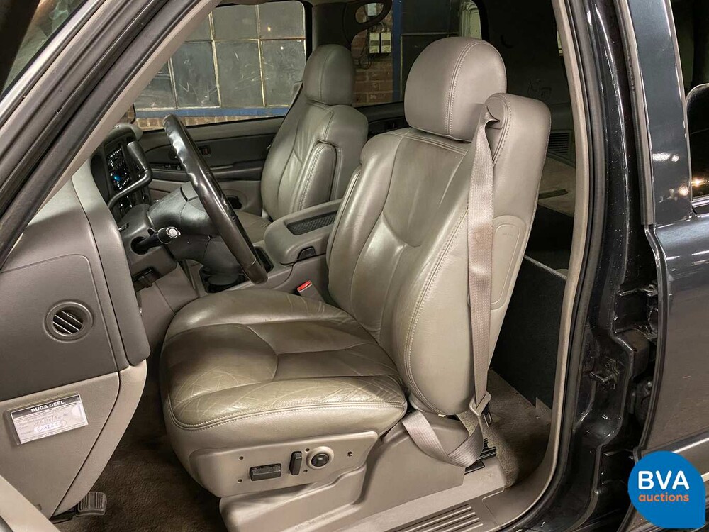 Chevrolet Tahoe 5.3 V8 2003.