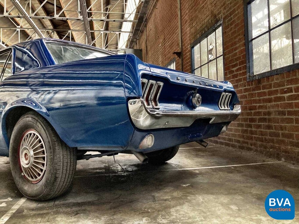 Ford Mustang V8 Coupé Automatik 1967.