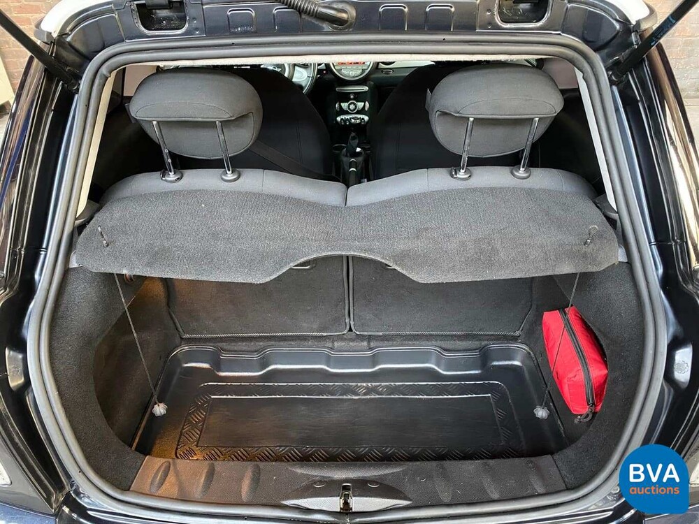 Mini Cooper 1.6 120 PS 2007, ST-292-N.