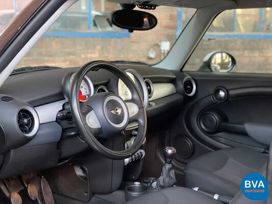 Mini Cooper 1.6 120pk 2007, ST-292-N