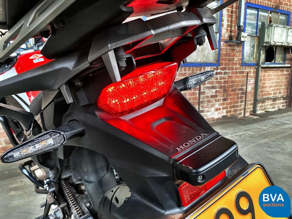 Honda CRF 1000A 95 PS 2016, 99-MG-KD.