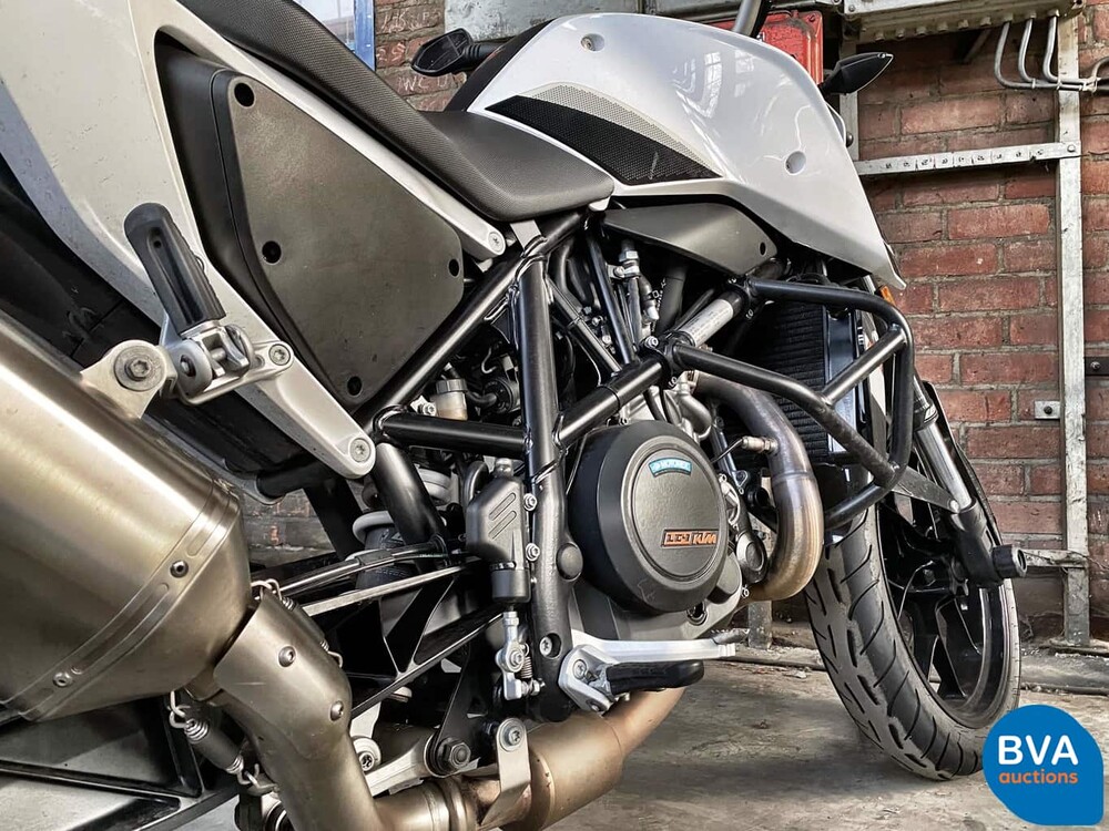 KTM Tour 690 Duke ABS 72 PS 2018, 71-MJ-NZ.