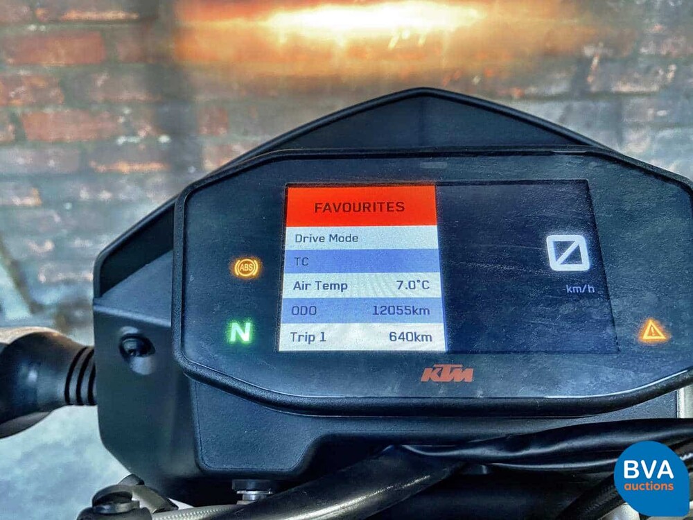 KTM Tour 690 Duke ABS 72 PS 2018, 71-MJ-NZ.