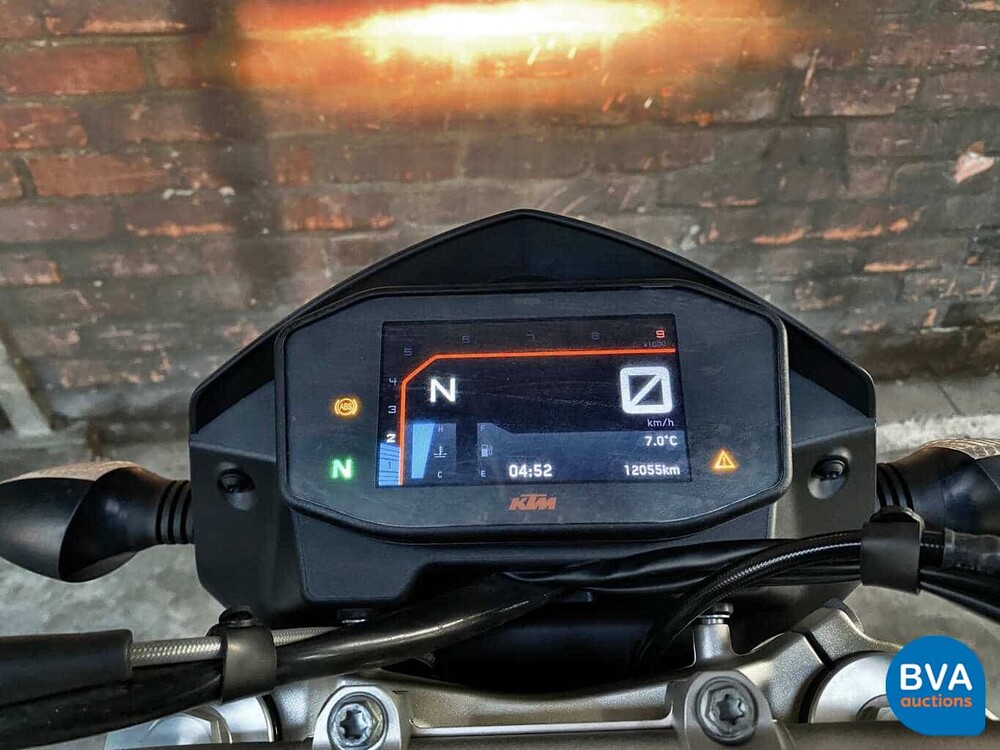 KTM Tour 690 Duke ABS 72 PS 2018, 71-MJ-NZ.