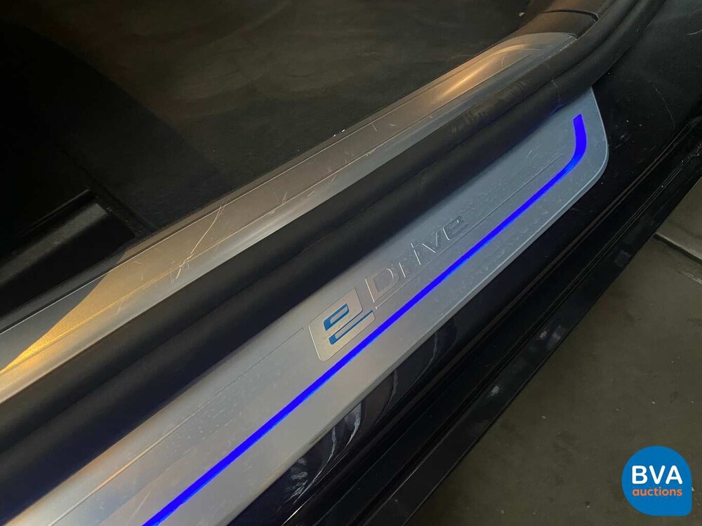 BMW 740e 326 PS 7er 2017, J-841-FK.