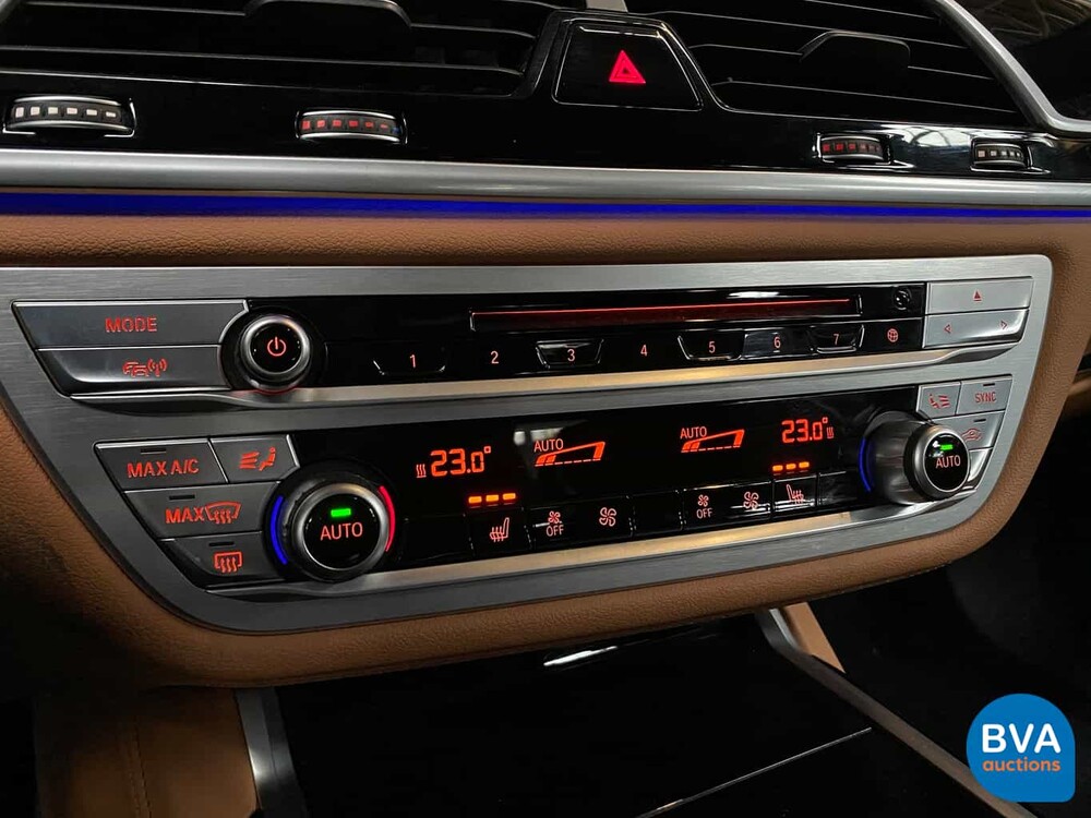 BMW 740e 326 PS 7er 2017, J-841-FK.