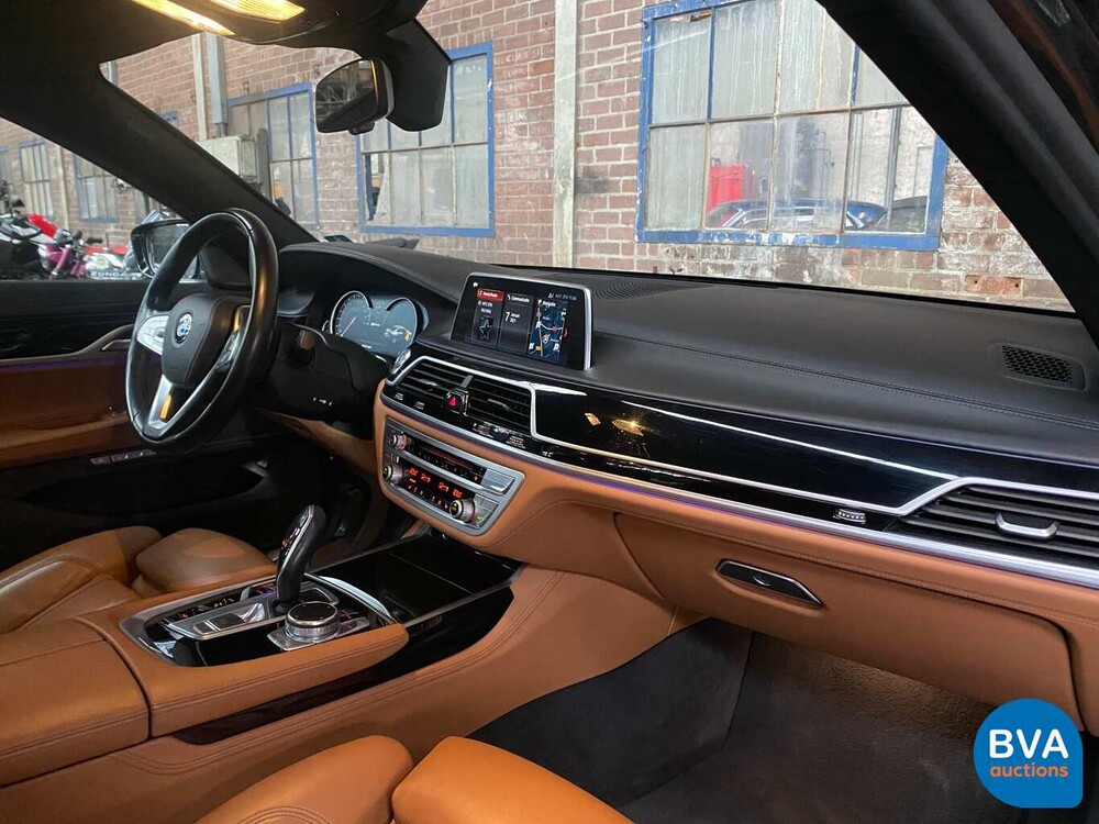 BMW 740e 326 PS 7er 2017, J-841-FK.