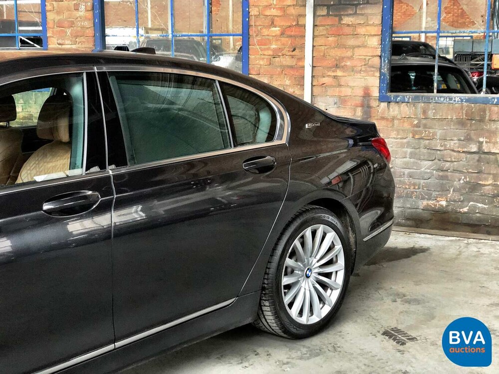 BMW 740e 326 PS 7er 2017, J-841-FK.