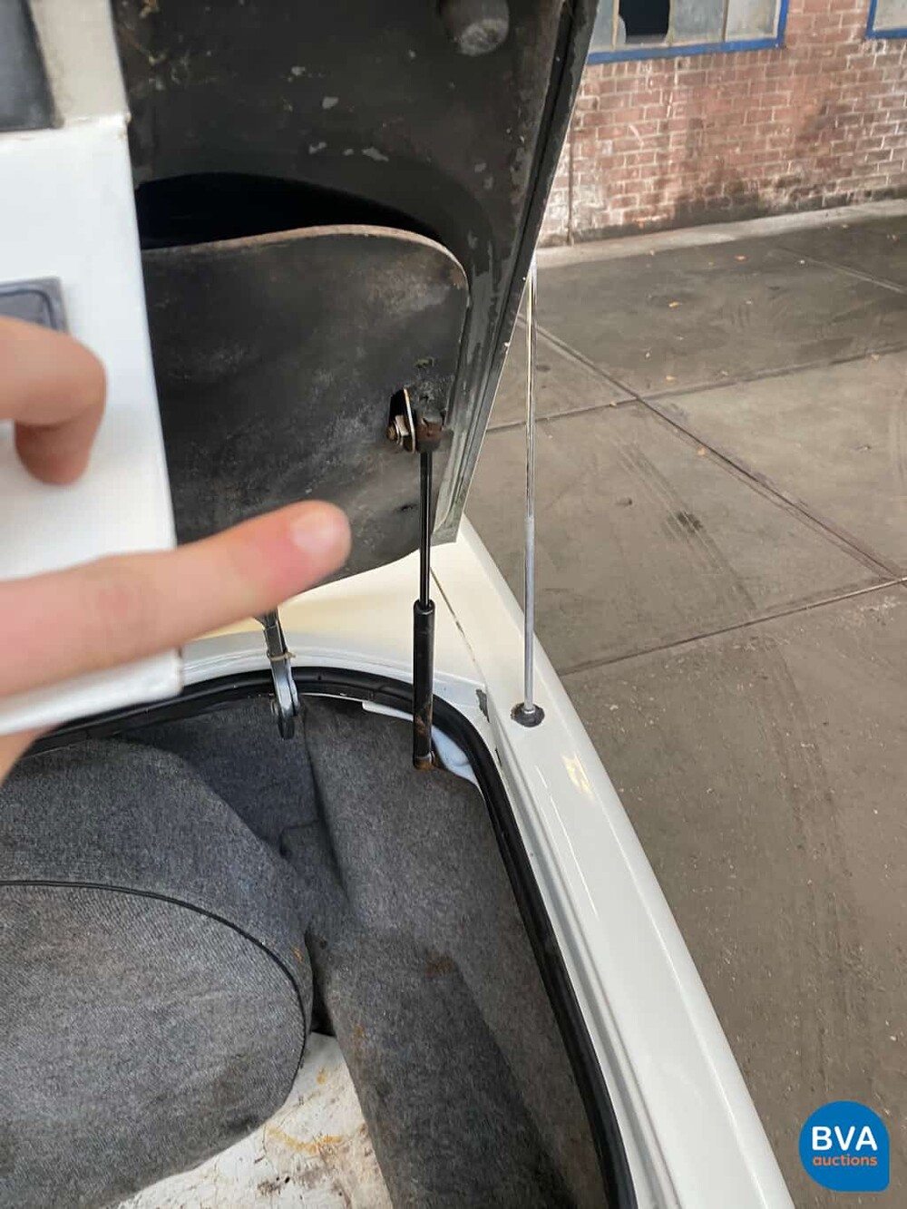 Jaguar XJ40 3.2 XJ Sovereign 1992, 92-FP-SR.