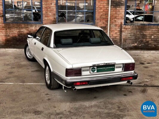 Jaguar XJ40 3.2 XJ Sovereign 1992, 92-FP-SR