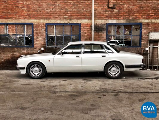 Jaguar XJ40 3.2 XJ Sovereign 1992, 92-FP-SR