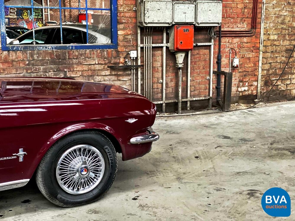 Ford Mustang Cabriolet V8 Automatik 1965.