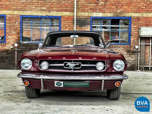 Ford Mustang Cabriolet V8 Automatik 1965.