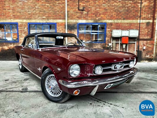 Ford Mustang Cabriolet V8 Automatik 1965.