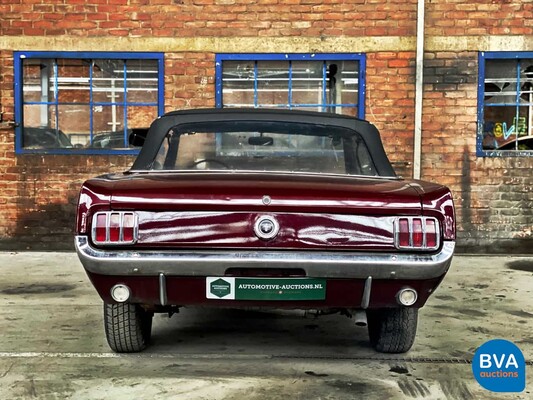 Ford Mustang Cabriolet V8 Automatik 1965.