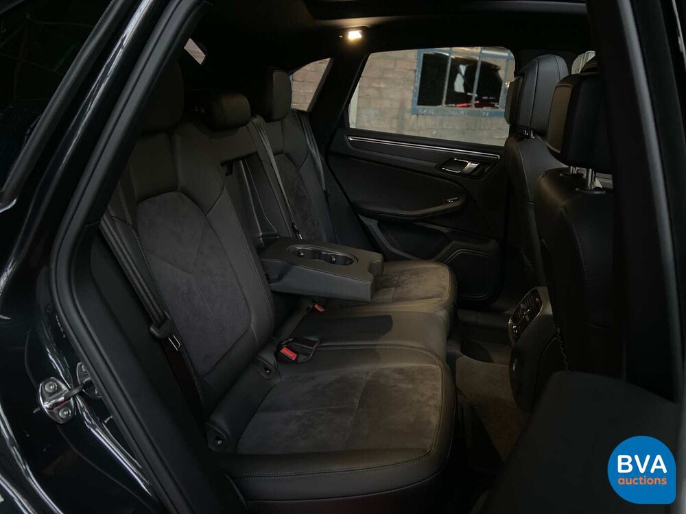 Porsche Macan 2.0 245 PS 2019 - GARANTIE -.