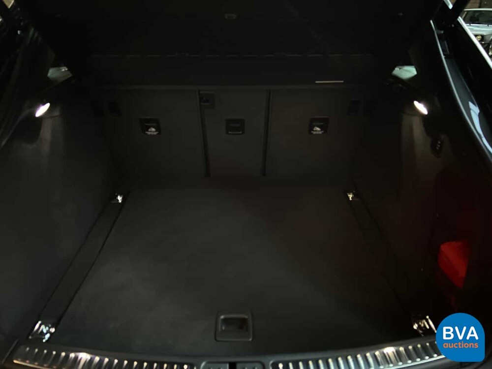 Porsche Macan 2.0 245 PS 2019 - GARANTIE -.