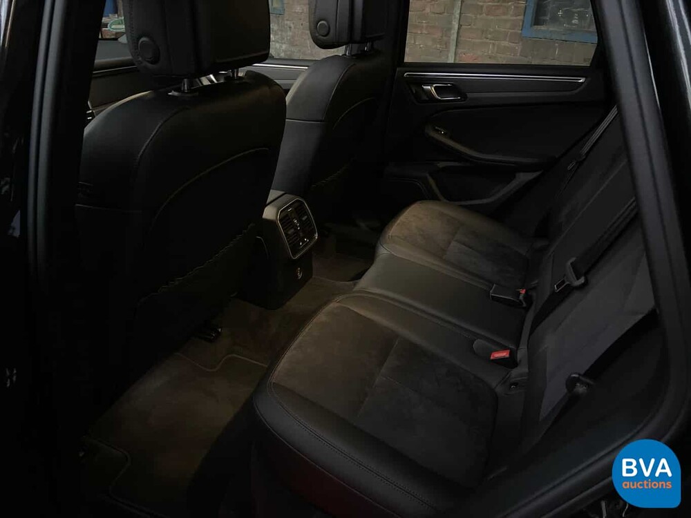 Porsche Macan 2.0 245 PS 2019 - GARANTIE -.