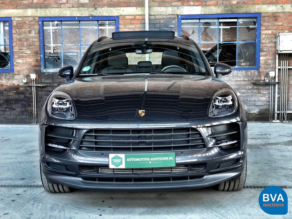 Porsche Macan 2.0 245 PS 2019 - GARANTIE -.