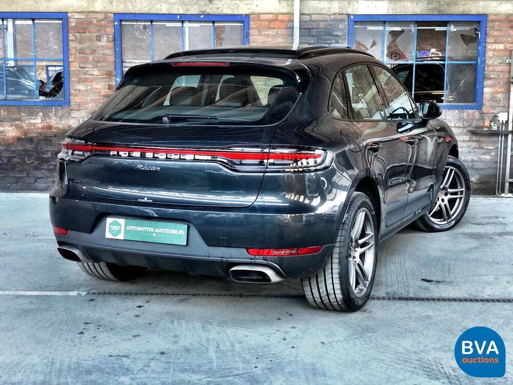 Porsche Macan 2.0 245 PS 2019 - GARANTIE -.