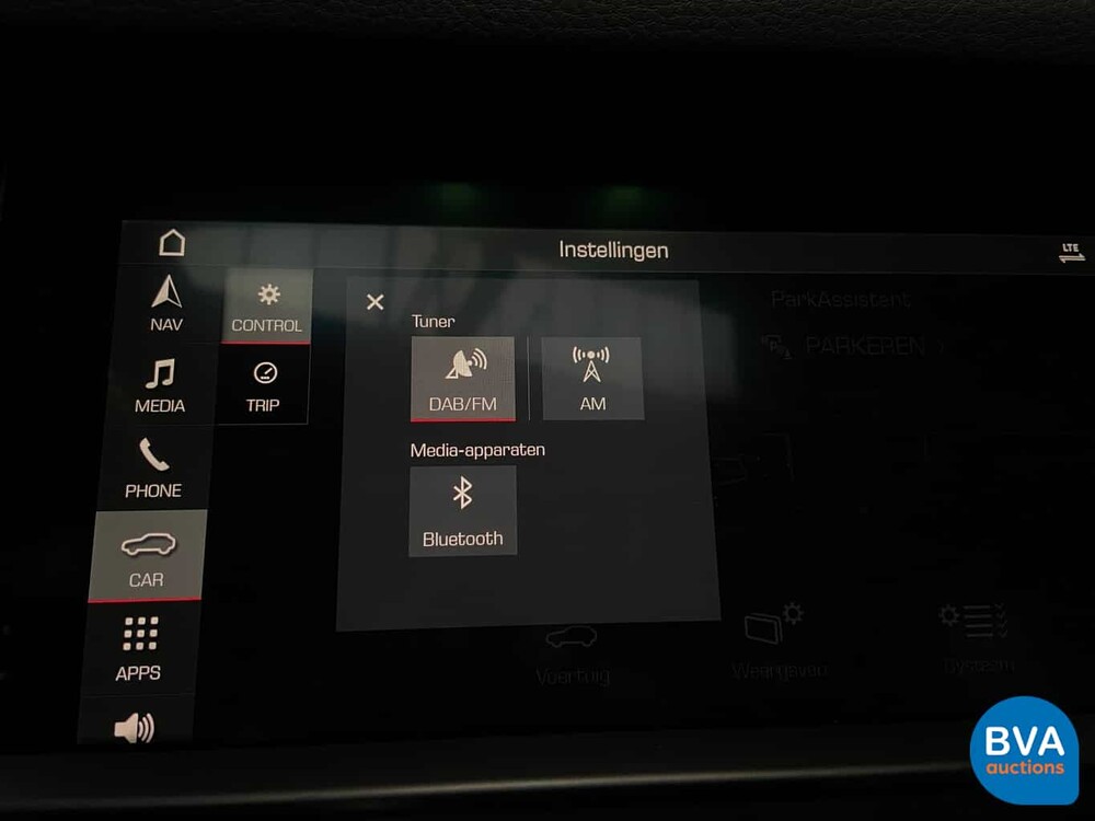 Porsche Macan 2.0 245 PS 2019 - GARANTIE -.